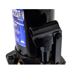 Podnośnik hydr. słupkowy 32T "GEKO" (2)