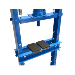 Prasa hydrauliczna 12T (1)