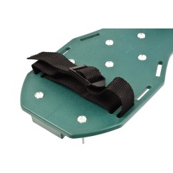 Aerator sandałowy na buty z kolcami (10)