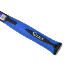 Młotek murarski 600g  r.fiberglass GEKO Premium (6/24)