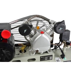 Kompresor olejowy 100L typ V(1)