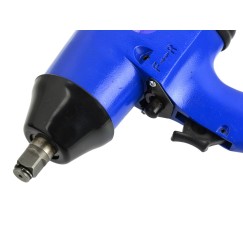 Zestaw narzędzi pneumatycznych i kluczy 33el. (2)