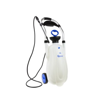 Opryskiwacz ciśnieniowy na kołach 16L (2)