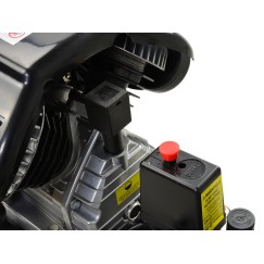 Kompresor olejowy 100L Compact (1)