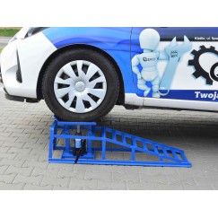 Rampa - najazd z podnośnikiem 2T (1/2)