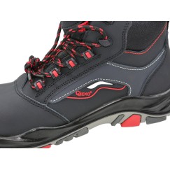 Buty ochronne model nr 9 nubuk czarne S3 SRC - r. 40 (10)