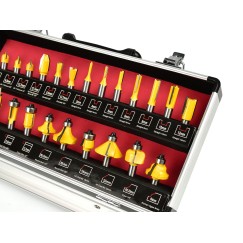 Zestaw frezów do drewna 25el. (10)