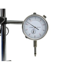 Czujnik zegarowy 10/0,01 mm na statywie magnetycznym (walizka) (10)
