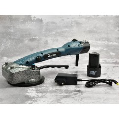 Elektronarzędzie do układania  płytek /metal uchwyt/ (10)