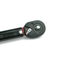 Klucz dynamometryczny 1/2" 28-210nm + nasadki alu 3el.  Black HD (10)