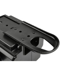 Wyciągarka elektryczna przenośna 12V 2000LB (1)