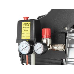 Kompresor olejowy pionowy 50L (1)